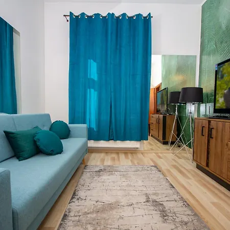 Inpoint Apartment Near Schindler Factory & Getto Memorial Apartment *